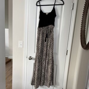 Main Strip Black Top Leopard Print Maxi Dress